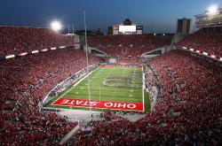 开云官网-保罗主宰赛场，开拓者血拼上海队，老将光芒成焦点