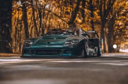 开云APP-银色闪电，当赛道嘶吼与球场绝杀在同一刻度共振