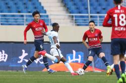 开云体育在线-博阿滕神扑助力，尤文图斯稳住局势的简单介绍