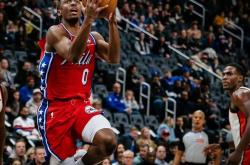 -雄鹿主场击败76人，取得总决赛赛点