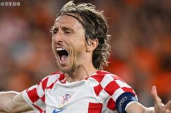 开云体育入口-克罗地亚翻盘加拿大，莫德里奇爆发神勇的简单介绍