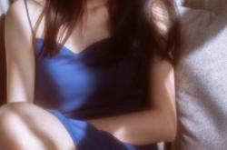 开云体育在线-力克里昂之光，皮克如何用足球与公益点亮阿尔及利亚的夜晚