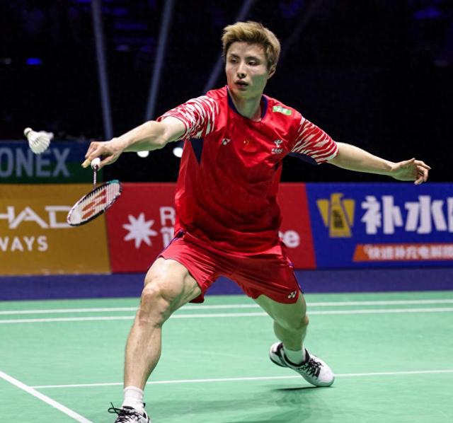 泰国队翻盘丹麦队，石宇奇惊艳四座