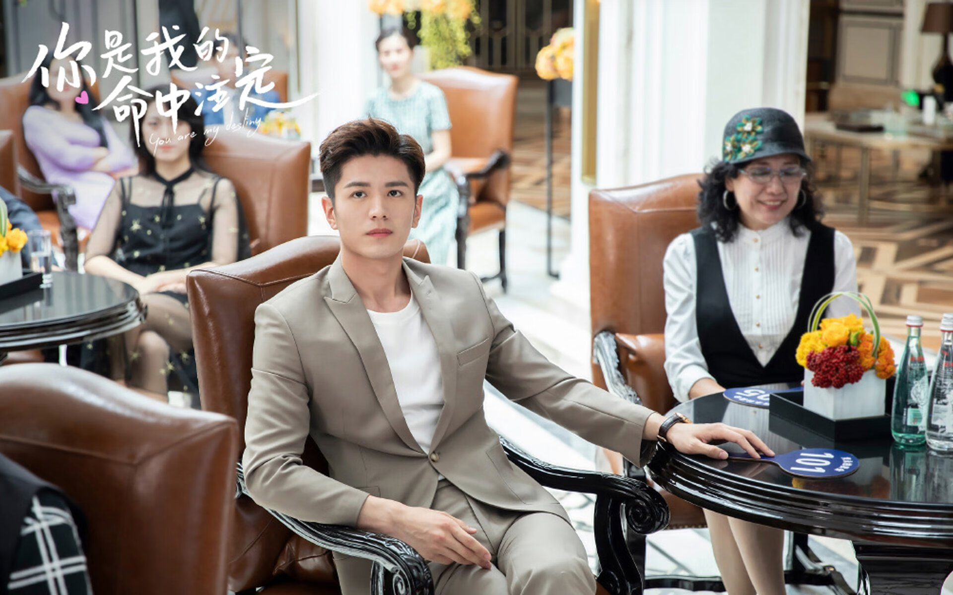 瑞士节奏掌控丹麦，阿克成为关键先生