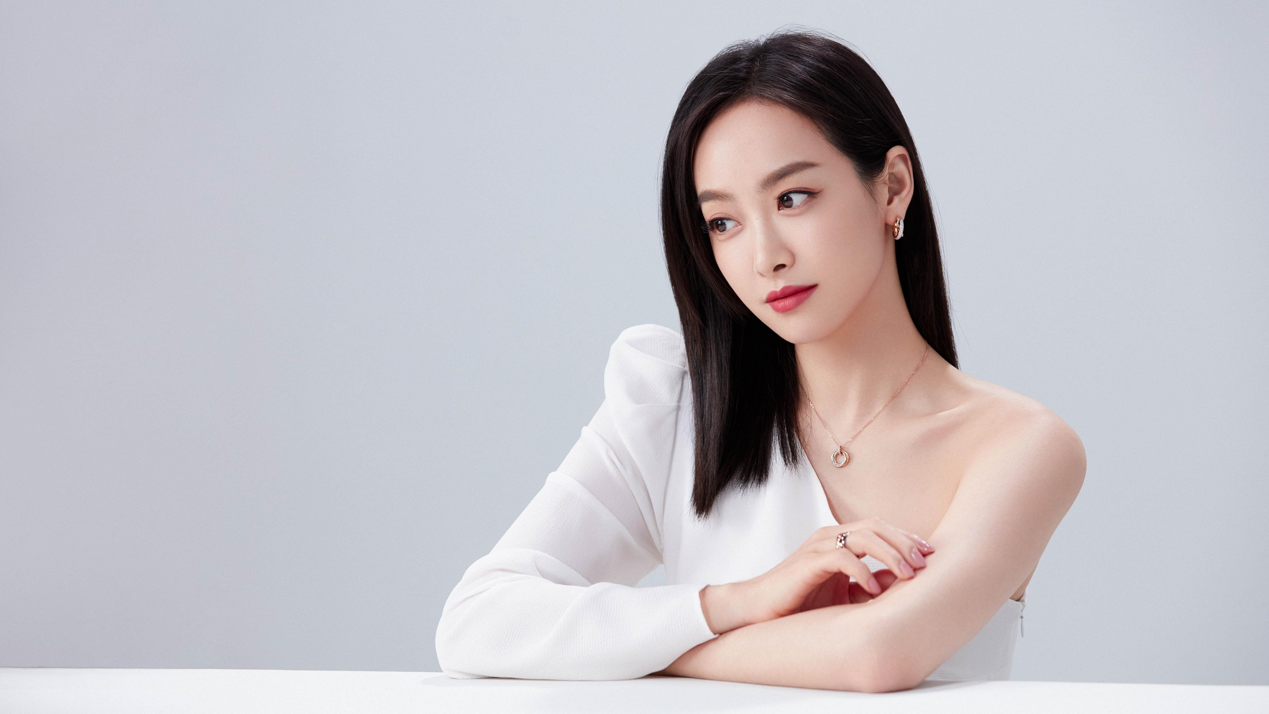 葡萄牙之风席卷勒沃库森,阿尔瓦雷斯于焦点战中铸就自我证明