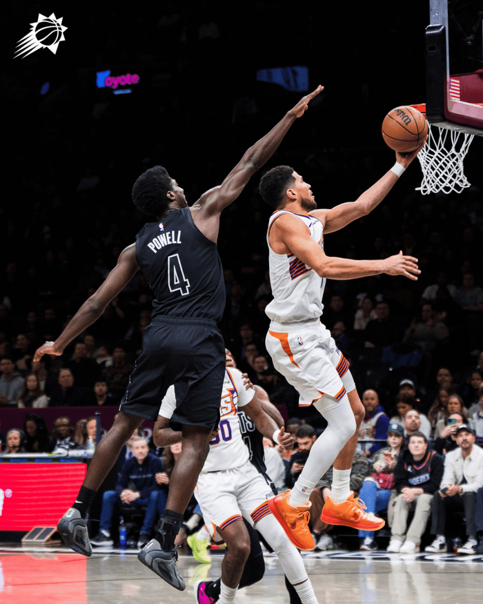 骑士对阵国王,布克持续制造杀伤 骑士对阵国王,布克持续制造杀伤